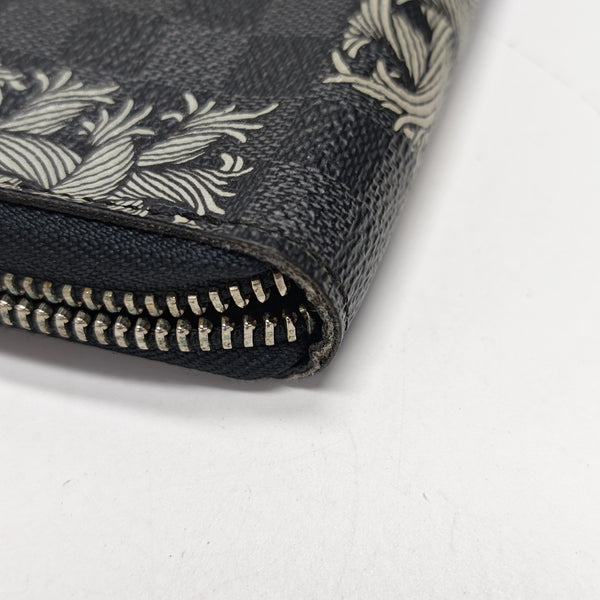 ZIPPY Damier Graphite Coated Canvas Black Wallet
