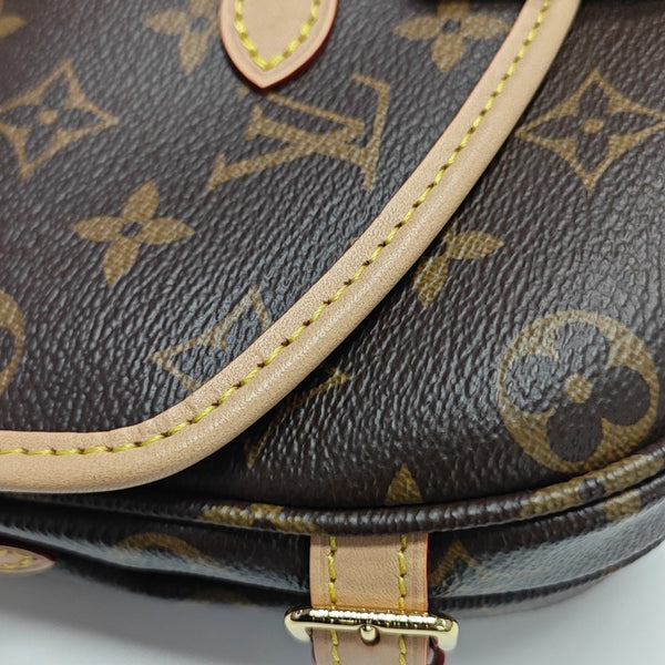 SAUMUR BB Monogram Coated Canvas Brown