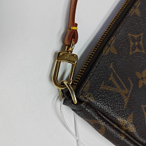 ACCESSOIRES Monogram Coated Canvas Brown