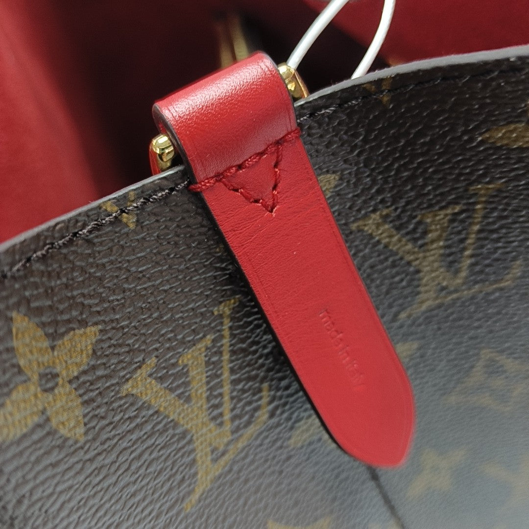 NÉONOÉ MM Monogram Coated Canvas Brown