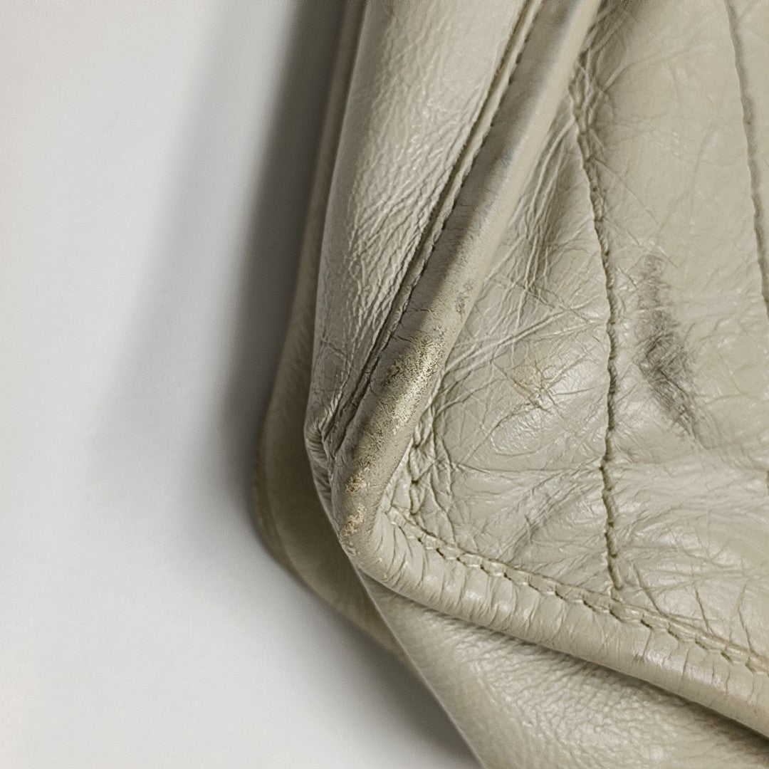 NIKI Medium Chevron Calfskin White