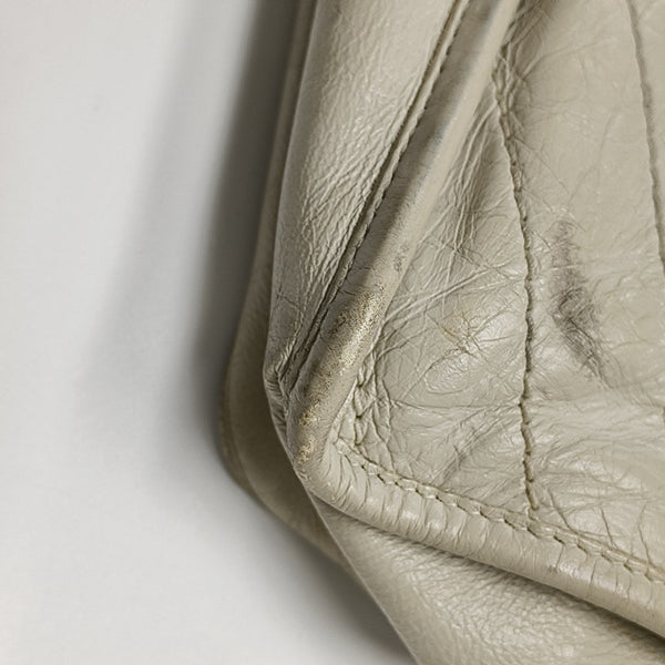 NIKI Medium Chevron Calfskin White