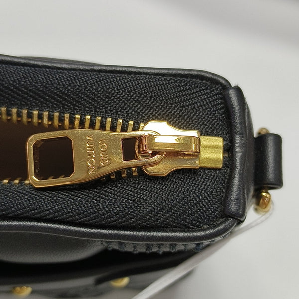 TROCA Lambskin Black