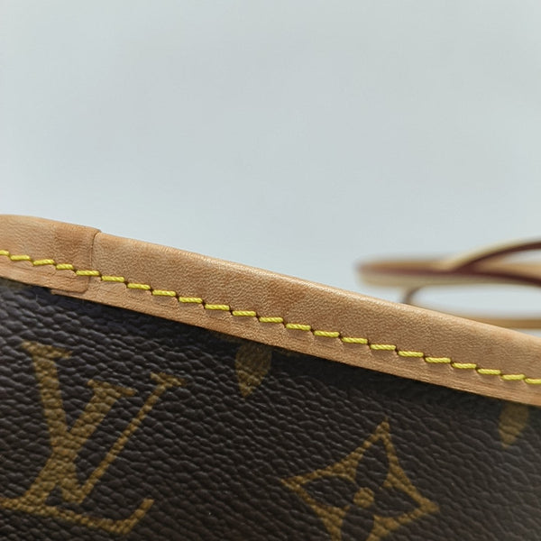 Authenticated pre-owned  NEVERFULL MM Monogram Coated Canvas Brown - Tote Bag at Looply