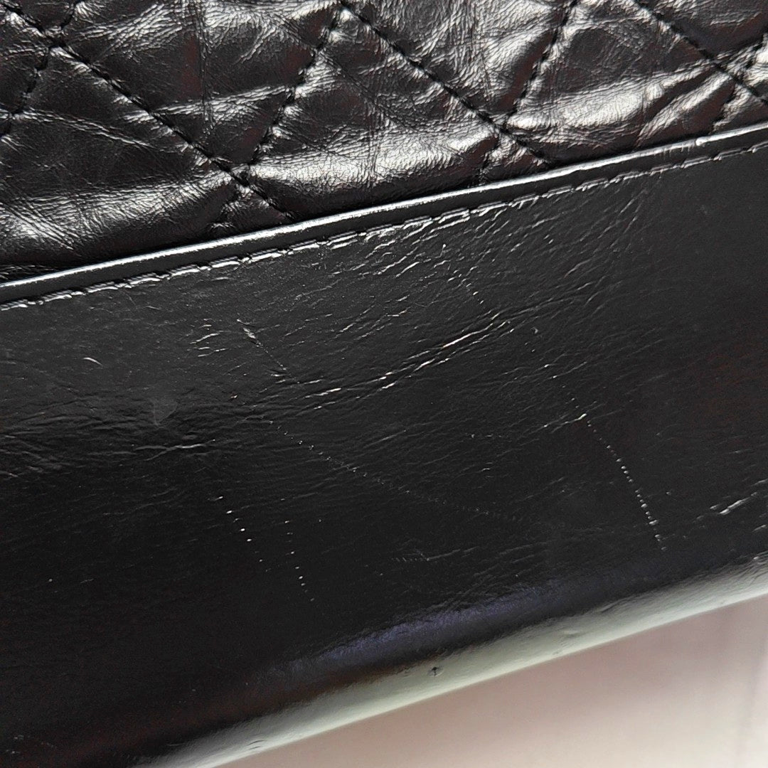GABRIELLE Medium Quilted Calfskin Black