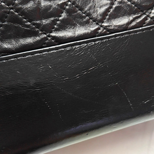 GABRIELLE Medium Quilted Calfskin Black