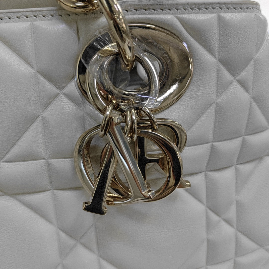 Lady 95.22 Medium Cannage Calfskin White