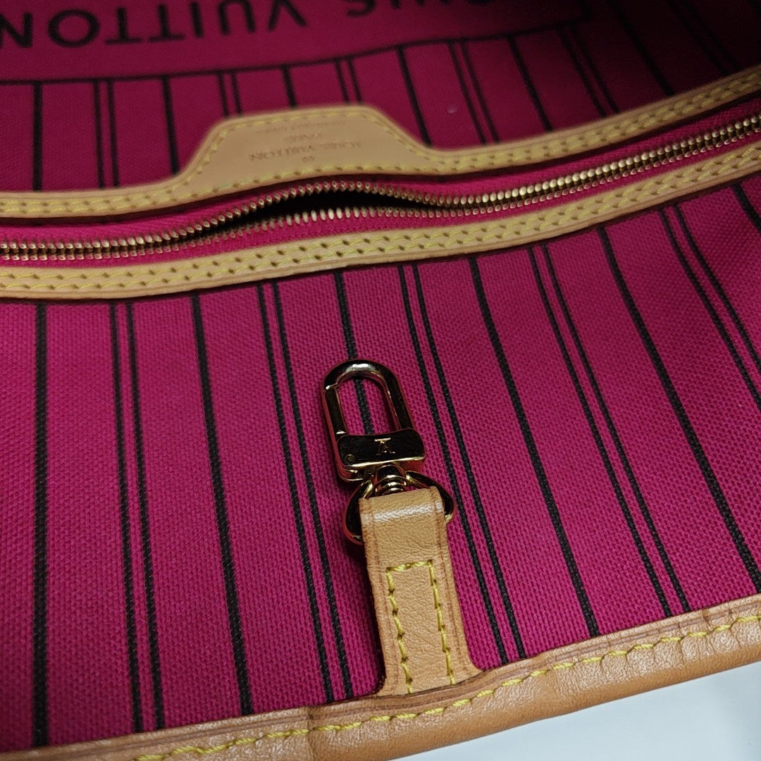 NEVERFULL GM Monogram Coated Canvas Brown