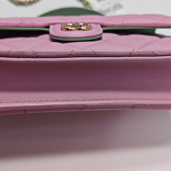 Quilted Lambskin Shoulder Bag Pink