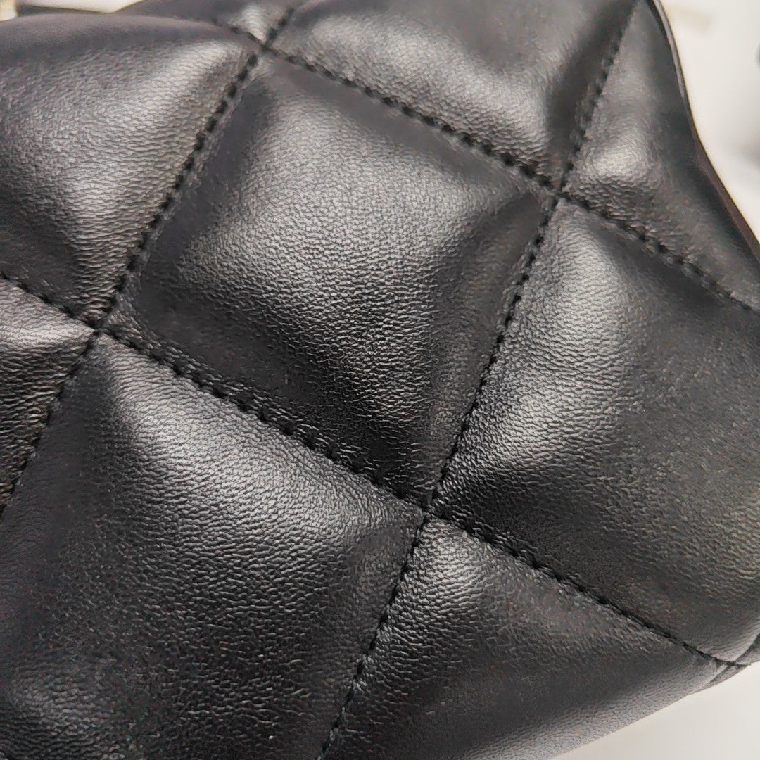 Quilted Lambskin Shoulder Bag Black
