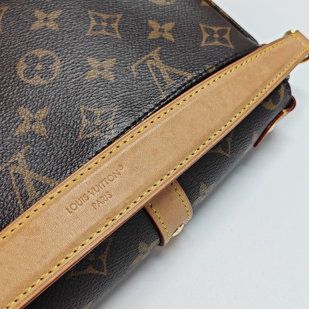 SAUMUR BB Monogram Coated Canvas Brown
