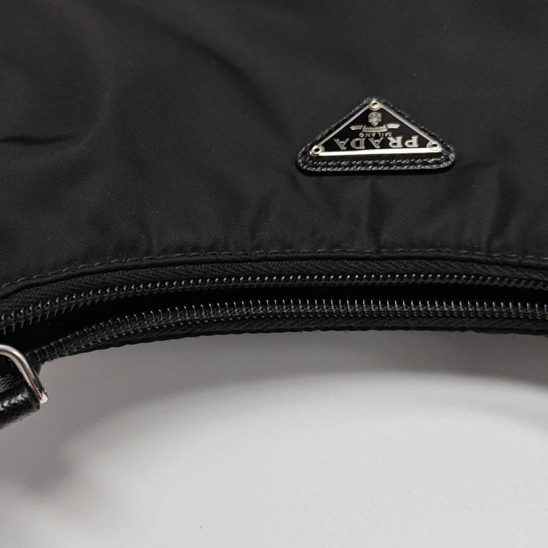 Re-Edition2000 Mini Nylon Black