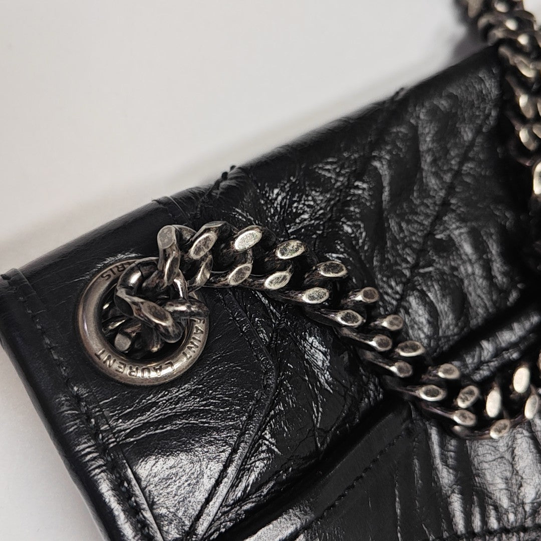 NIKI Medium Chevron Calfskin Black