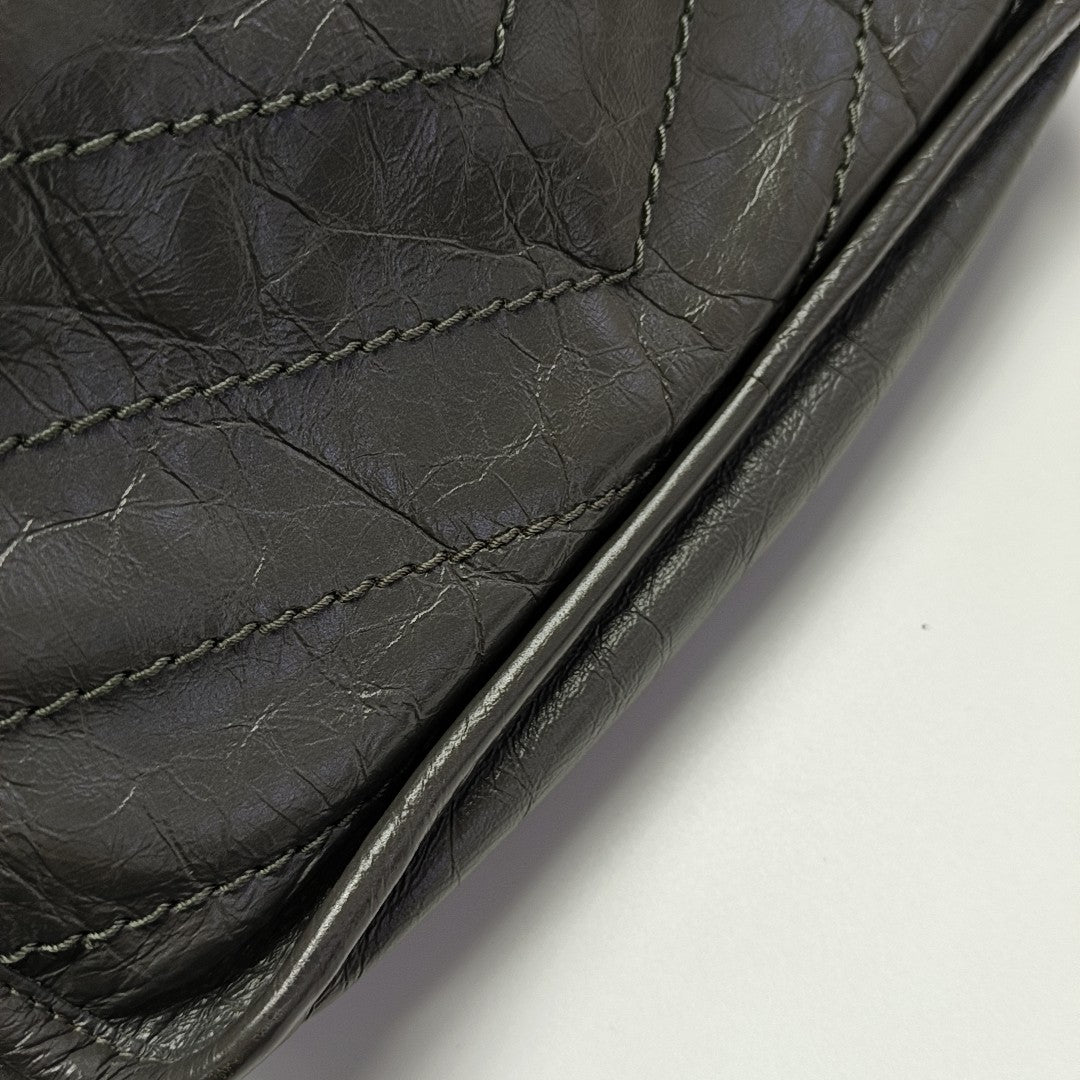 NIKI Small Chevron Calfskin Gray