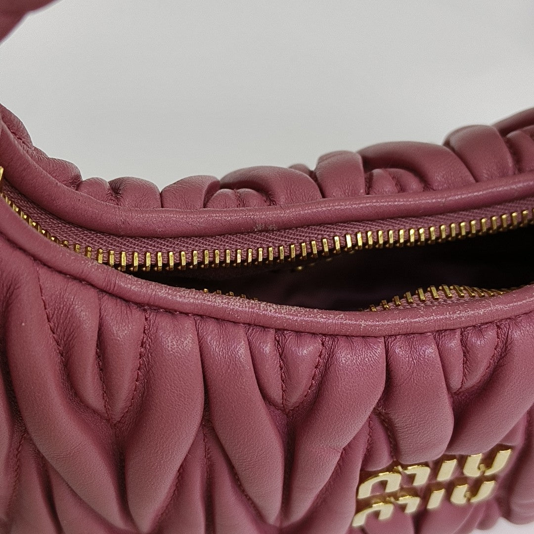 Wander Matelassé Small Quilted Lambskin Pink