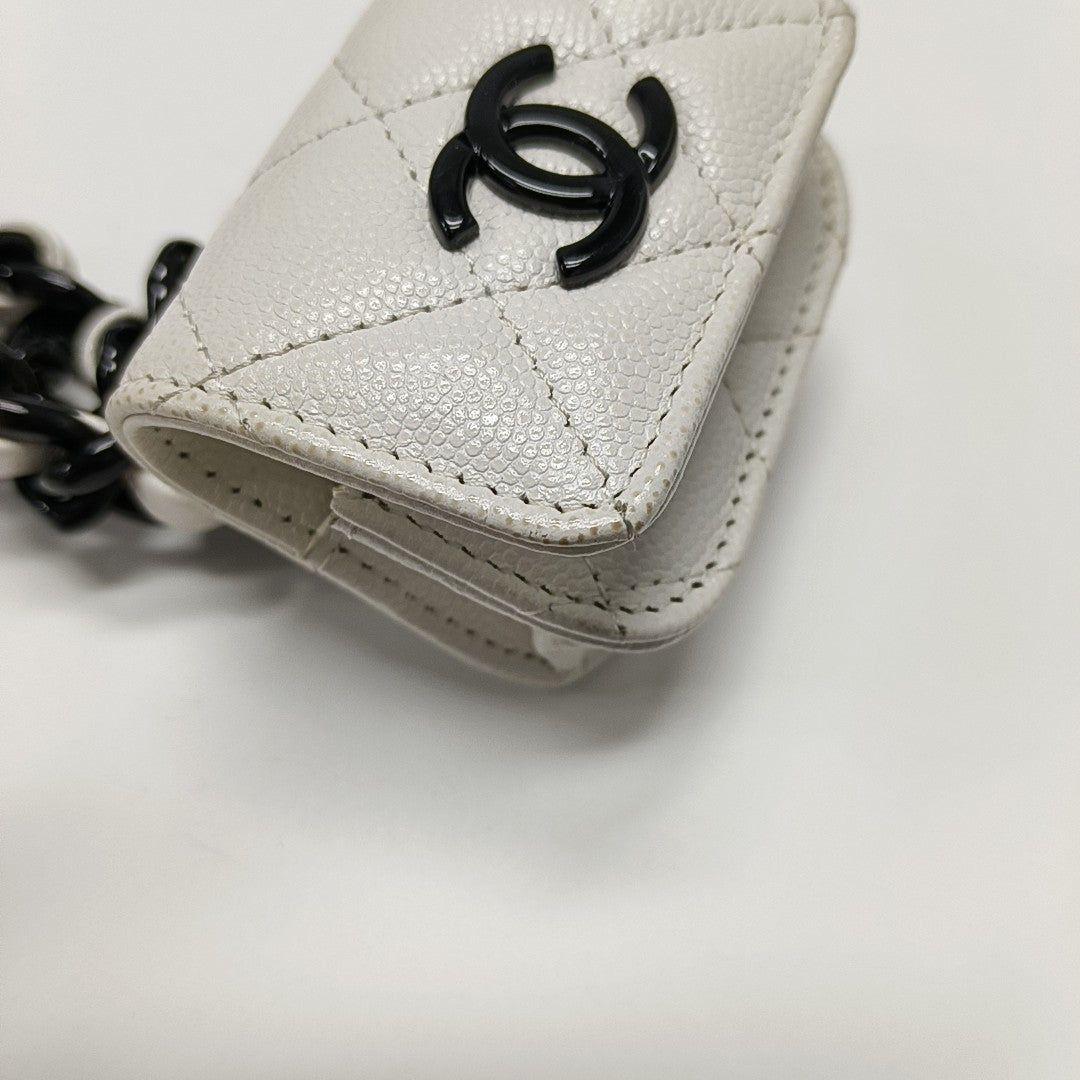 Quilted Grained Calfskin Belt Bag White