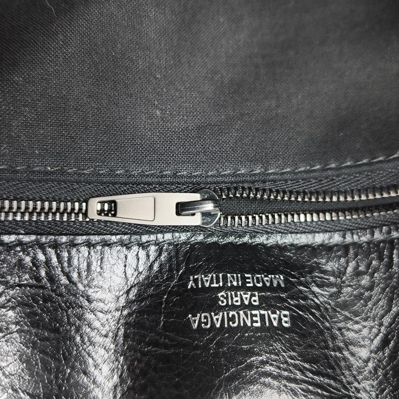 B. Calfskin Black
