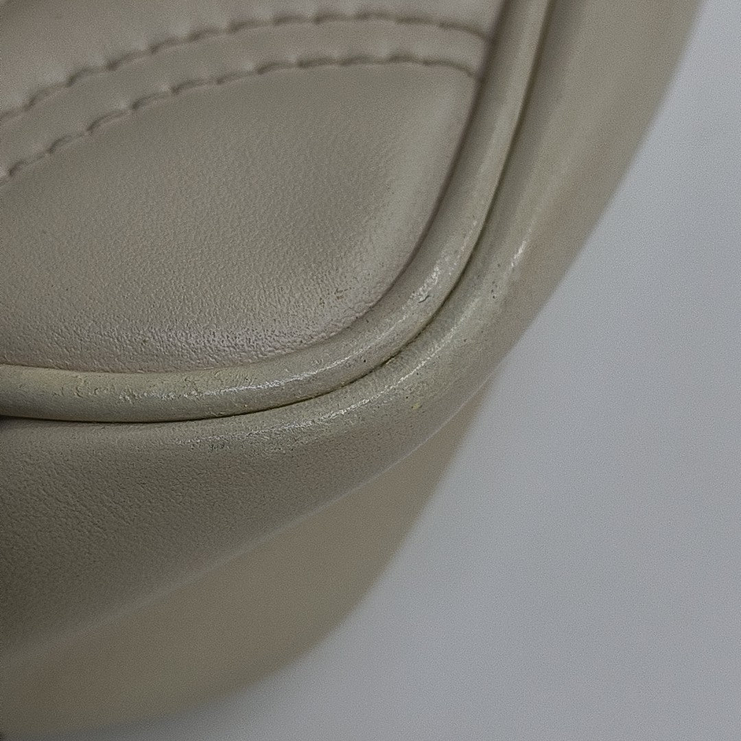 GG Marmont Small Quilted Calfskin White