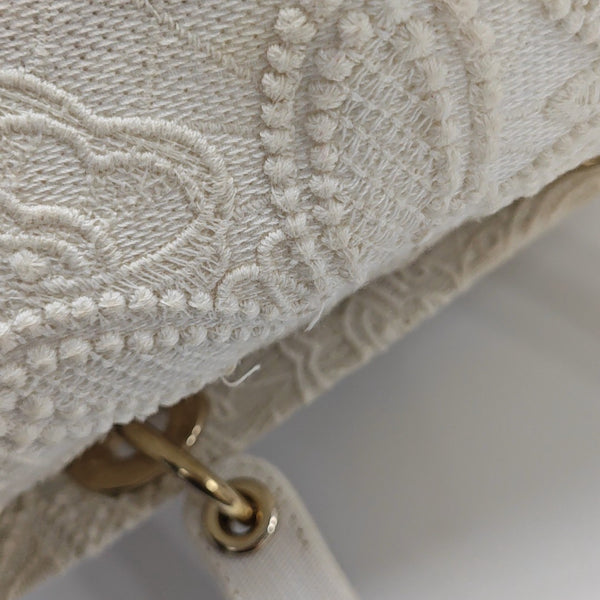 Lady D-Lite Medium Canvas White