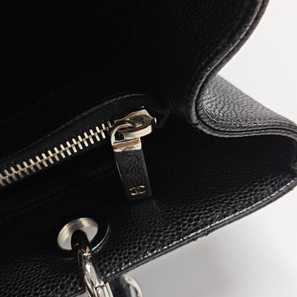CHANEL GST Large Quilted Grained Calfskin Black