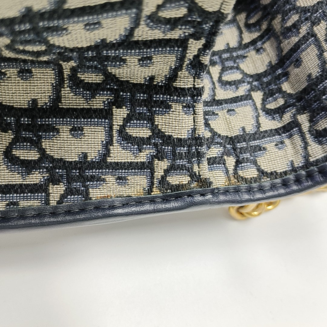 30 Montaigne Oblique Canvas Blue