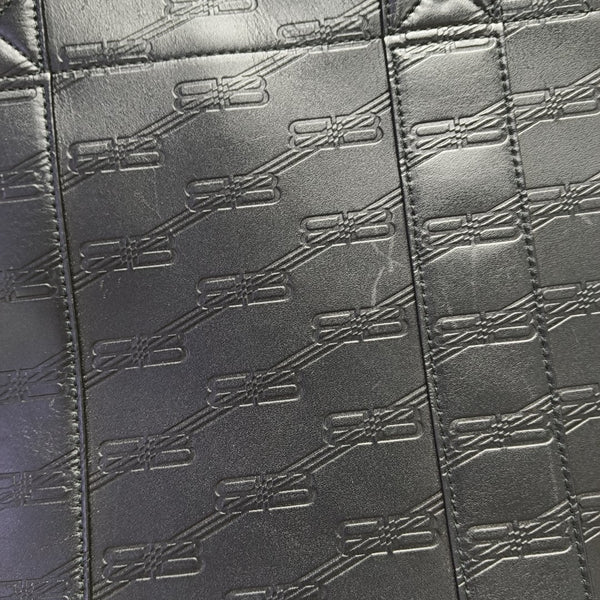 Calfskin Shoulder Bag Black