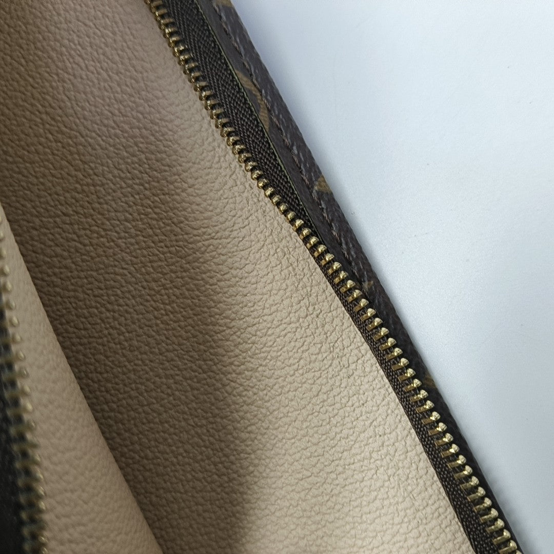 TOILET POCKET 26 Monogram Coated Canvas Brown