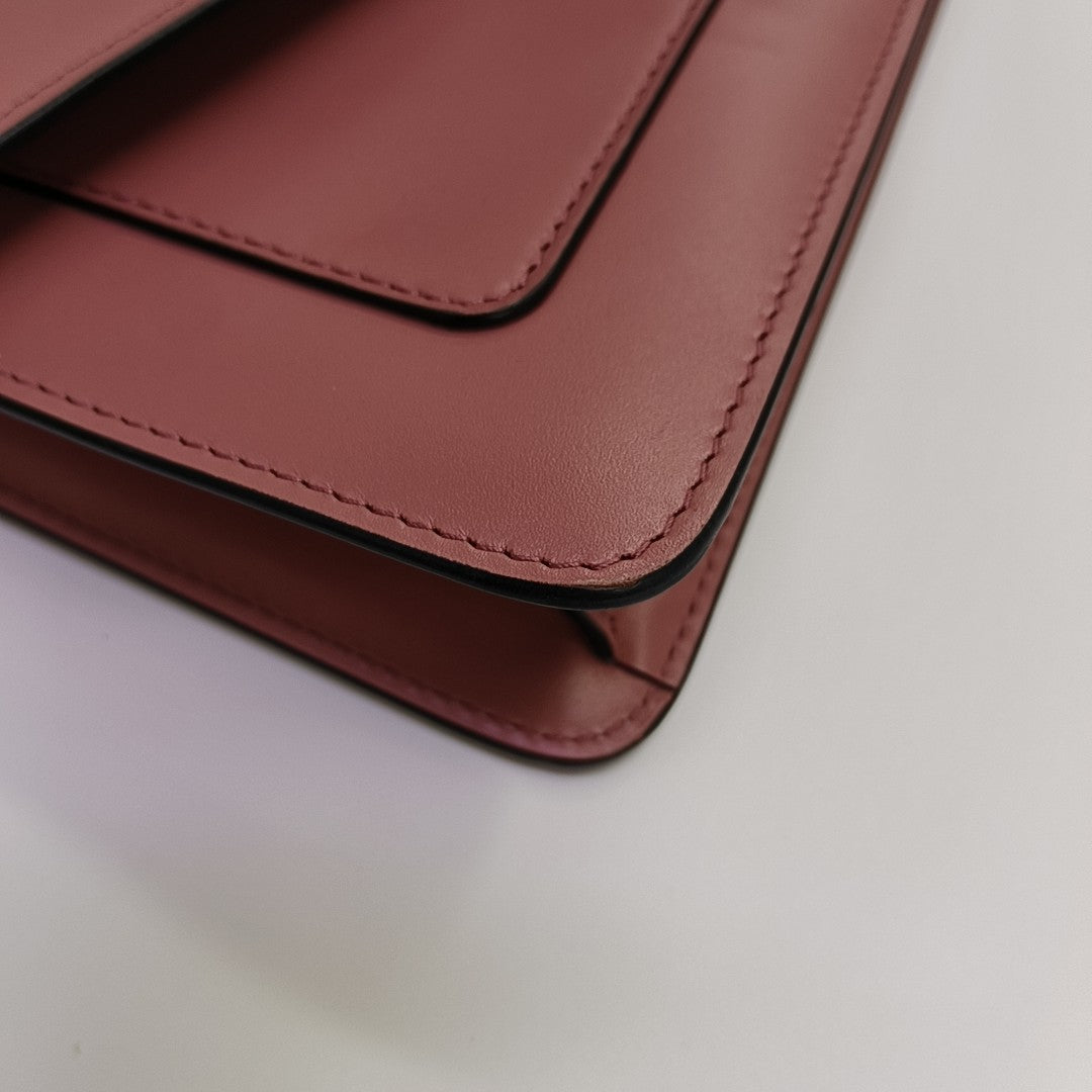 SERPENTI FOREVER Small Calfskin Pink