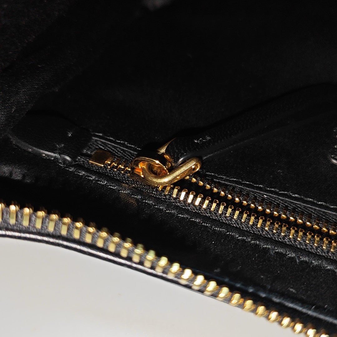 Lambskin Shoulder Bag Black