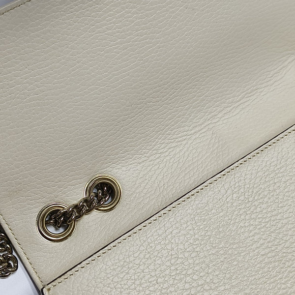 Interlocking G Large Calfskin Beige