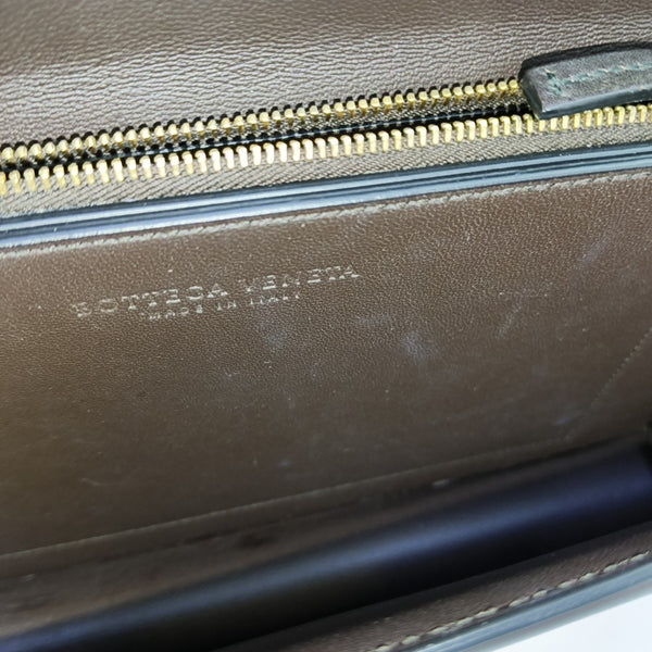 BV Classic Calfskin Brown