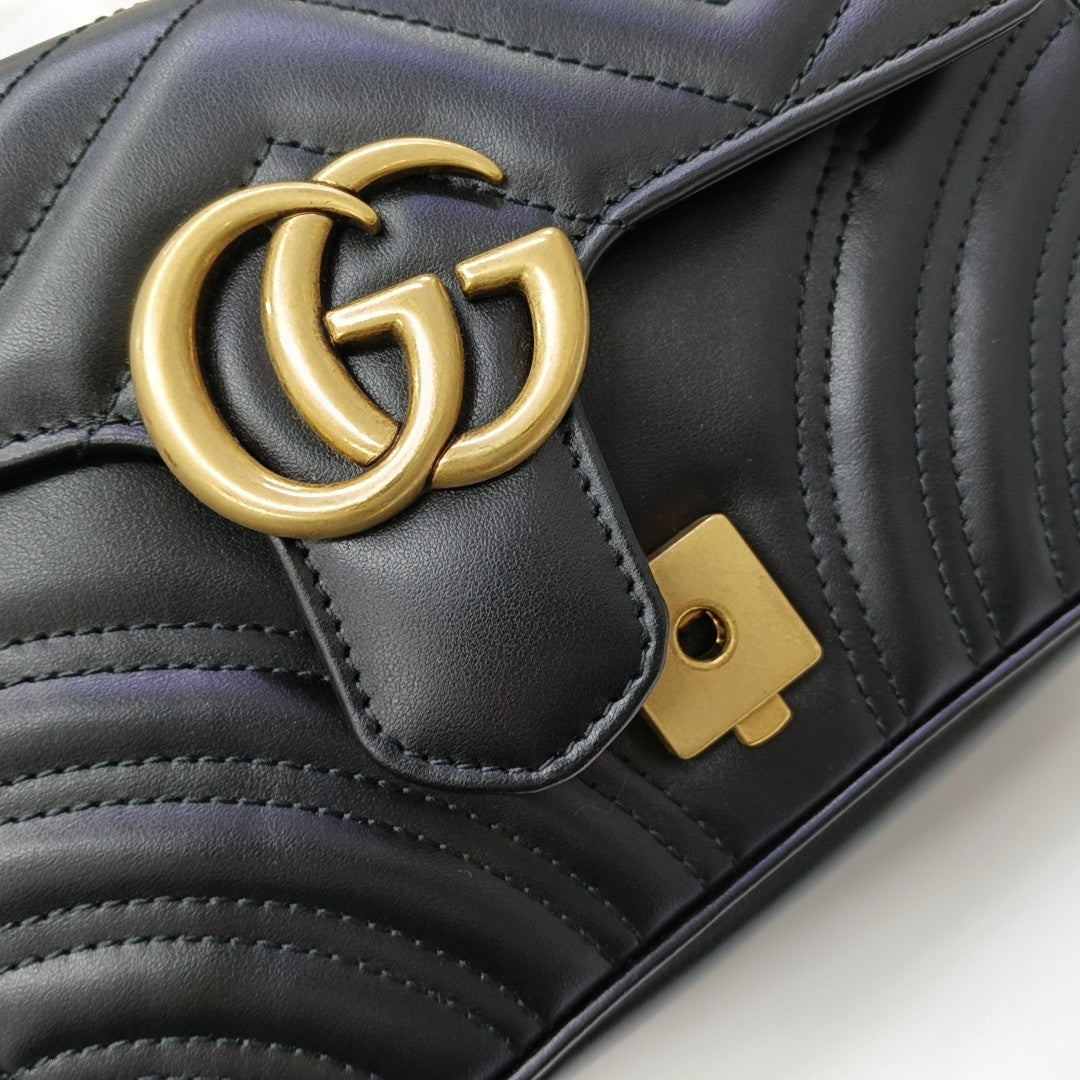 GG Marmont Small Quilted Calfskin Black