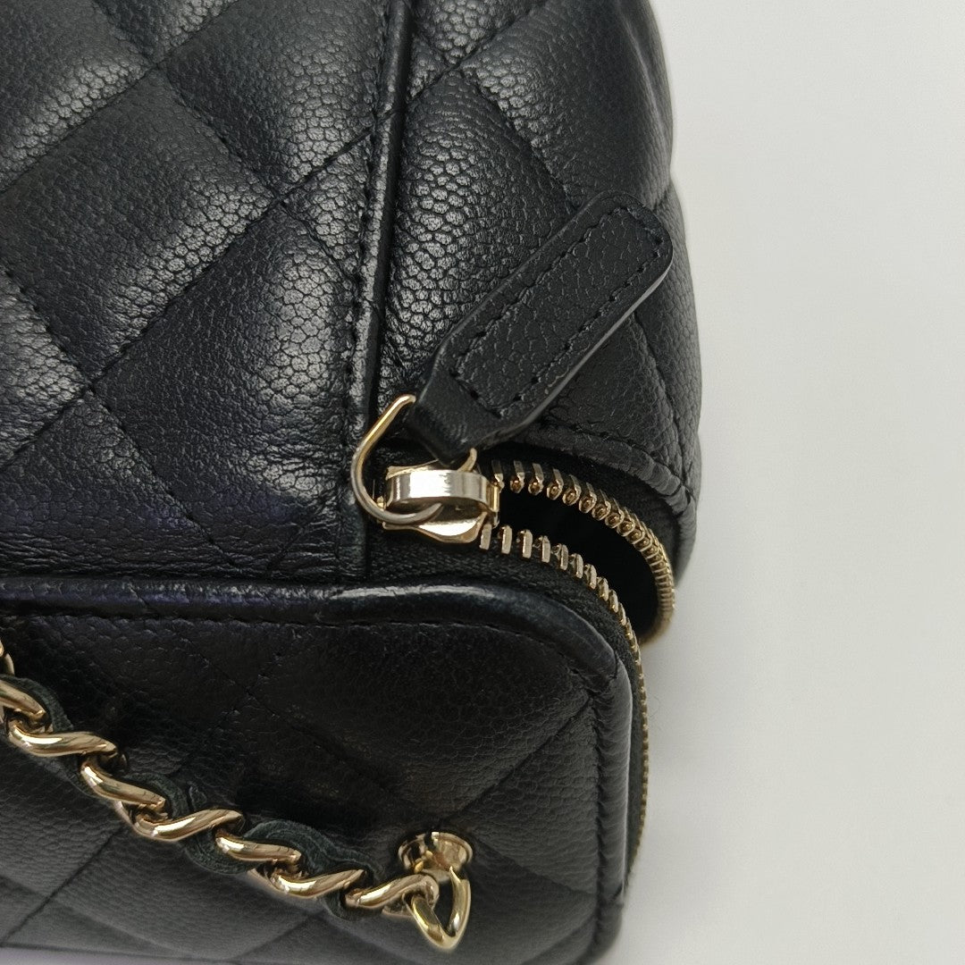 VANITY CASE Mini Quilted Grained Calfskin Black