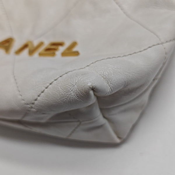 CHANEL 22 Mini Quilted Calfskin White