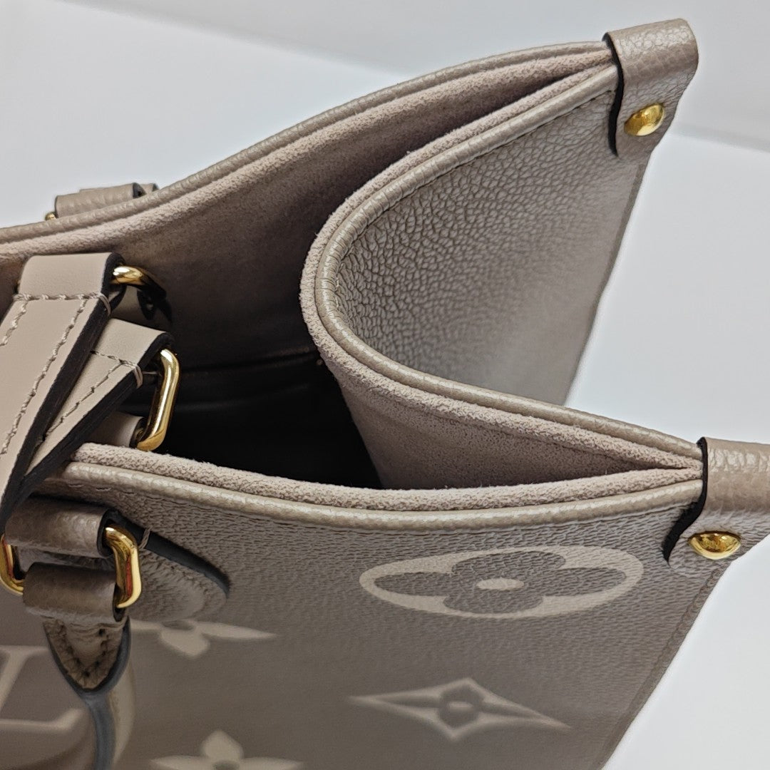 ONTHEGO MM Monogram Calfskin Gray