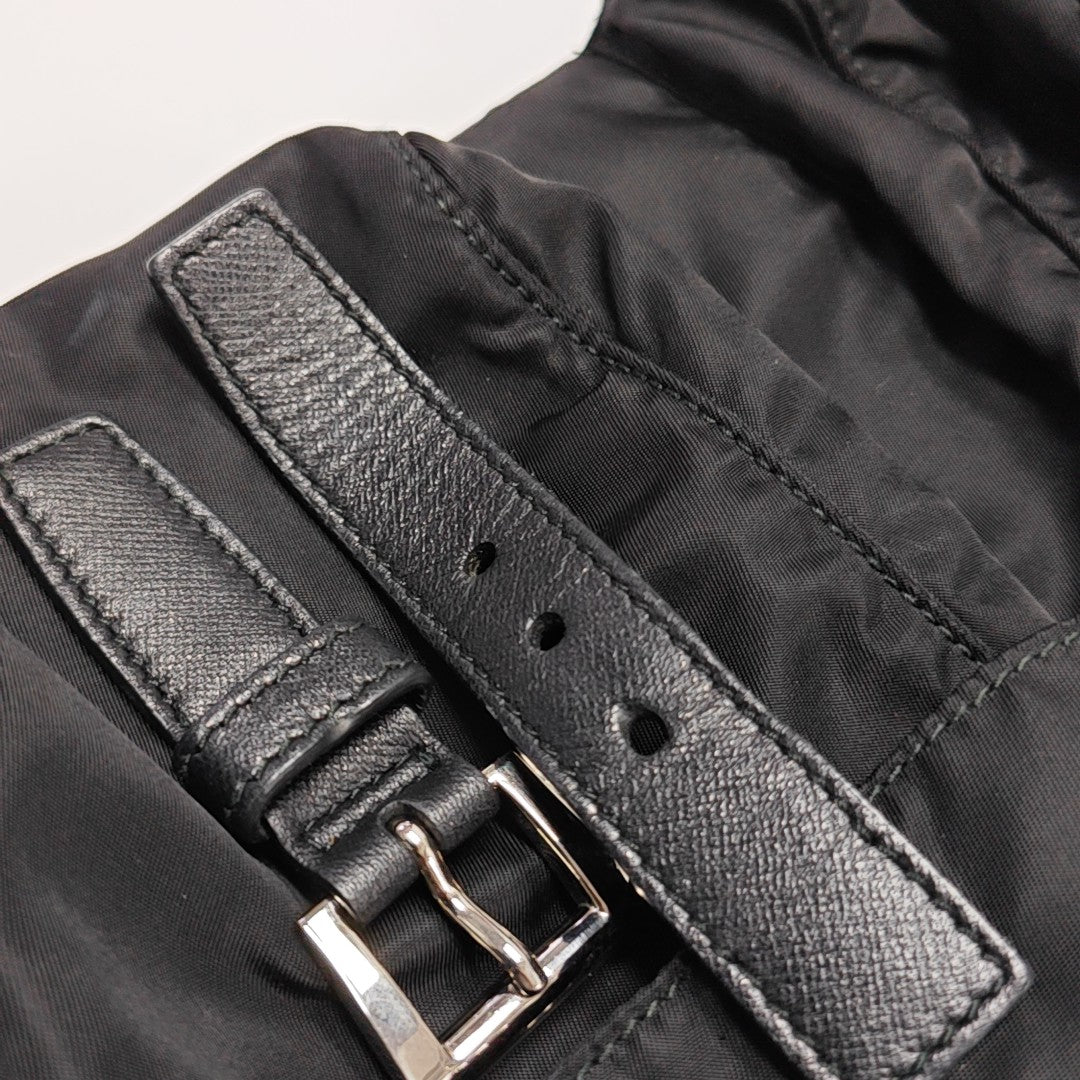 Re-Nylon Medium Nylon Black
