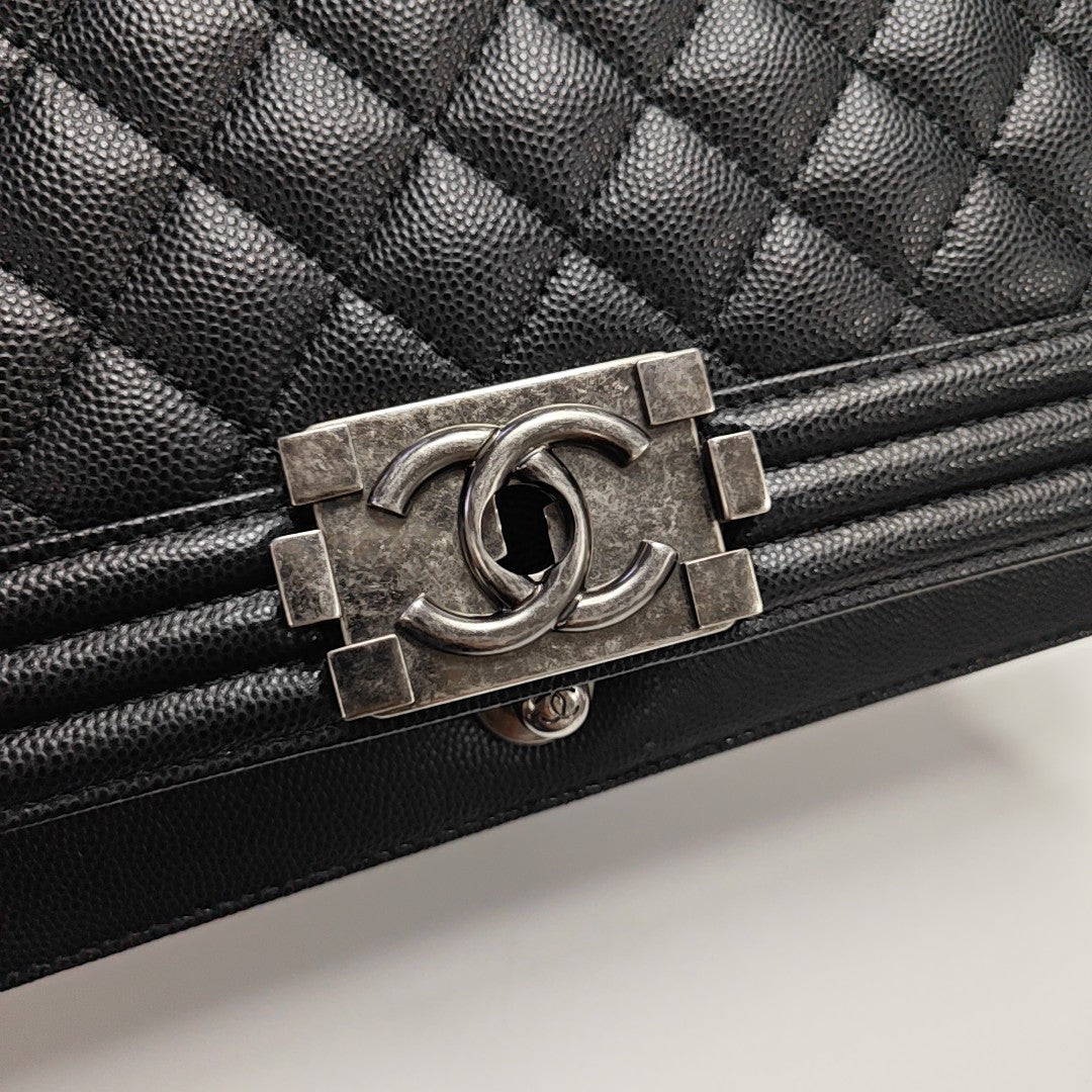 BOY CHANEL Medium Quilted Grained Calfskin Black