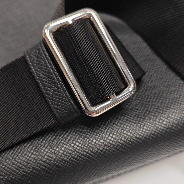 ALEX Calfskin Black