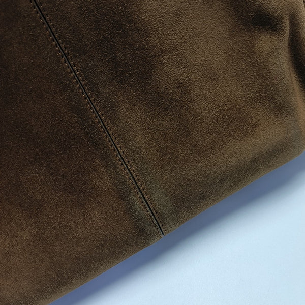 Peekaboo  Essential Medium Suede Brown