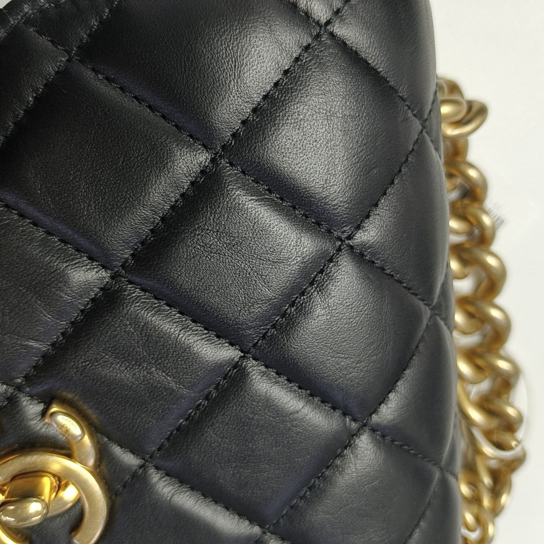 Quilted Calfskin Shoulder Bag Black