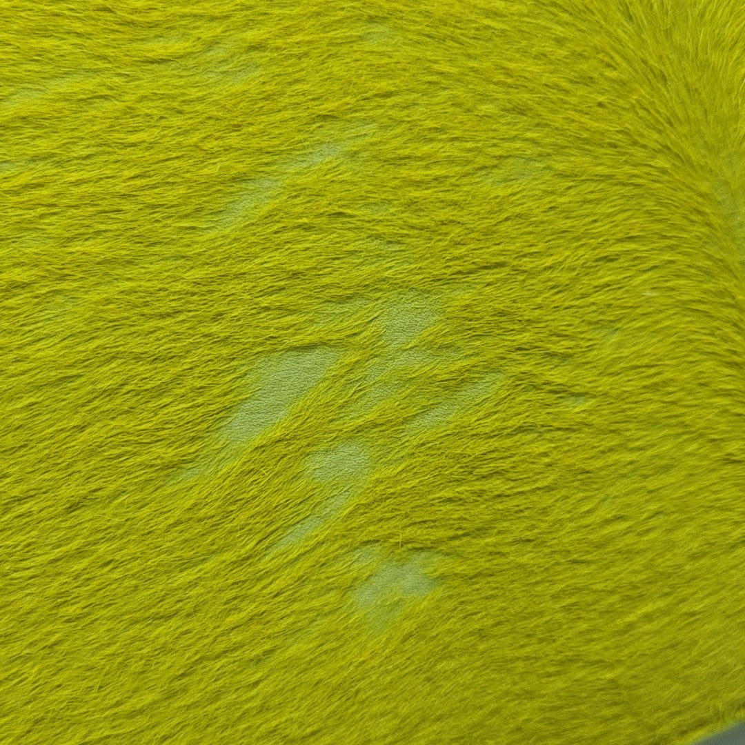 CLASSIC BOX Medium Fur Yellow