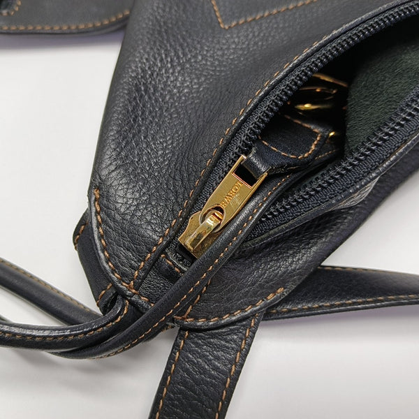 Anton Calfskin Black