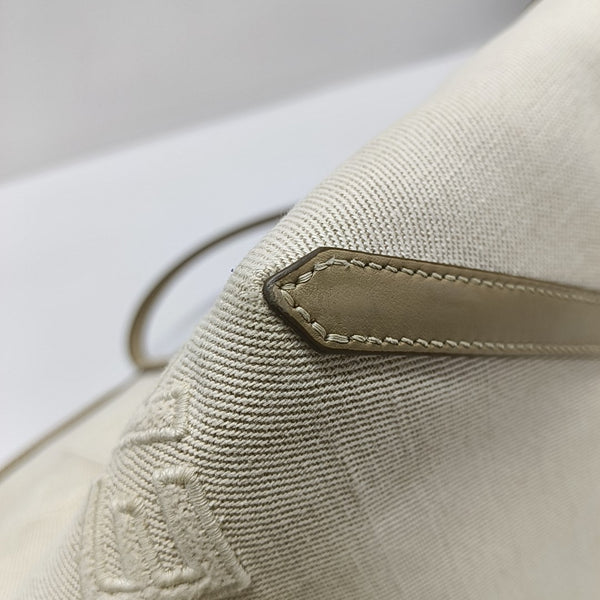 Canvas Beige