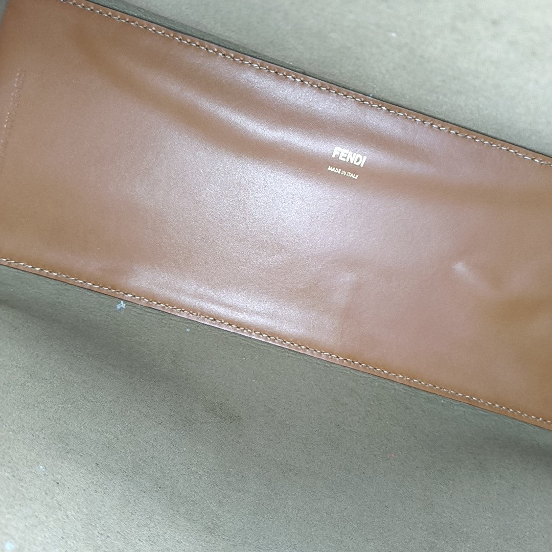Sunshine Medium Calfskin Brown