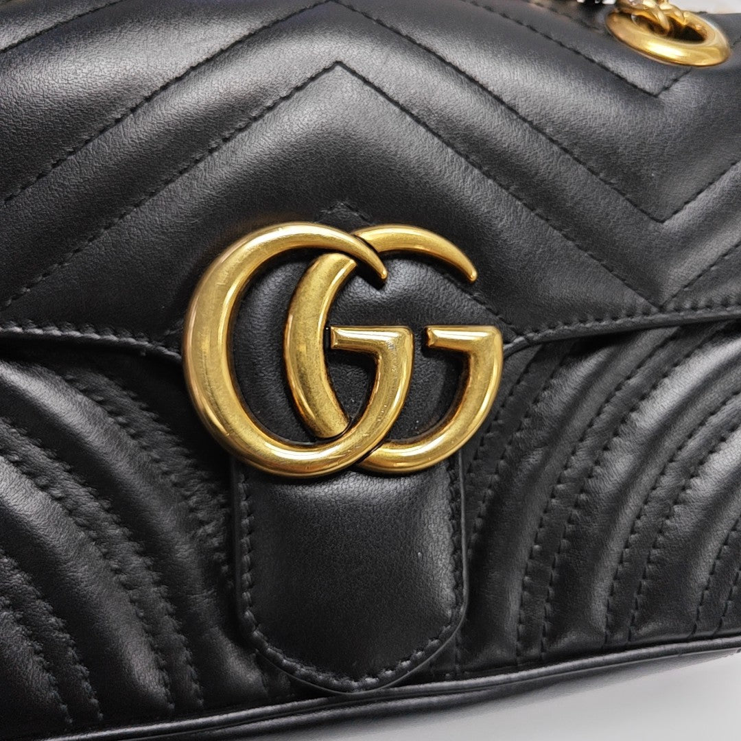 GG Marmont Small Quilted Calfskin Black