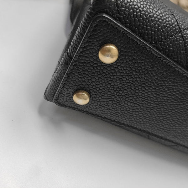 Quilted Grained Calfskin Shoulder Bag Black