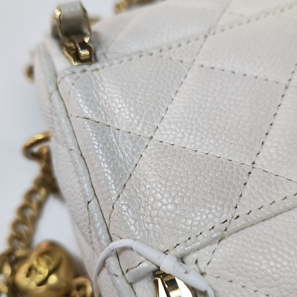 VANITY CASE Small Quilted Grained Calfskin White