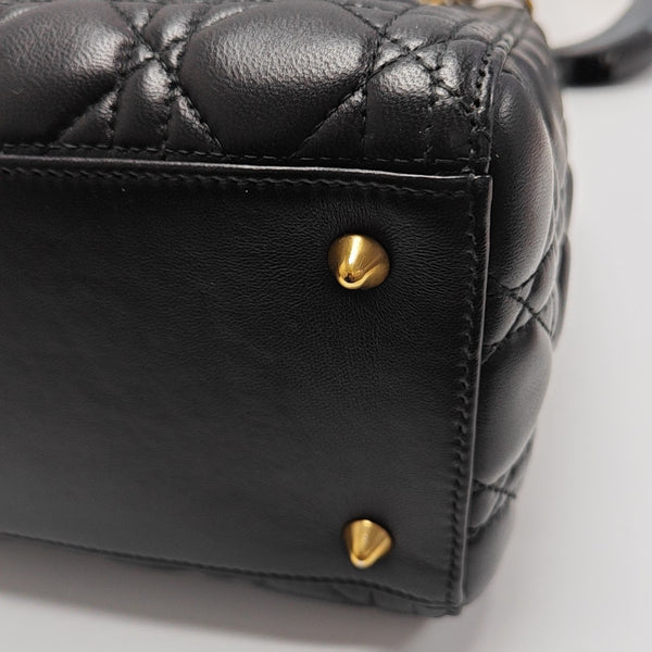 Lady Dior Medium Cannage Lambskin Black