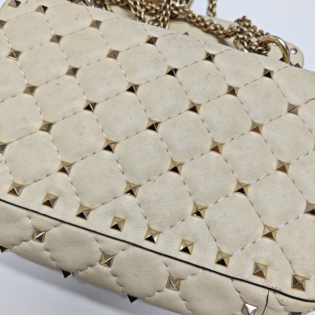 Spike Up Leather Beige