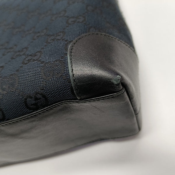 Monogram Canvas Black